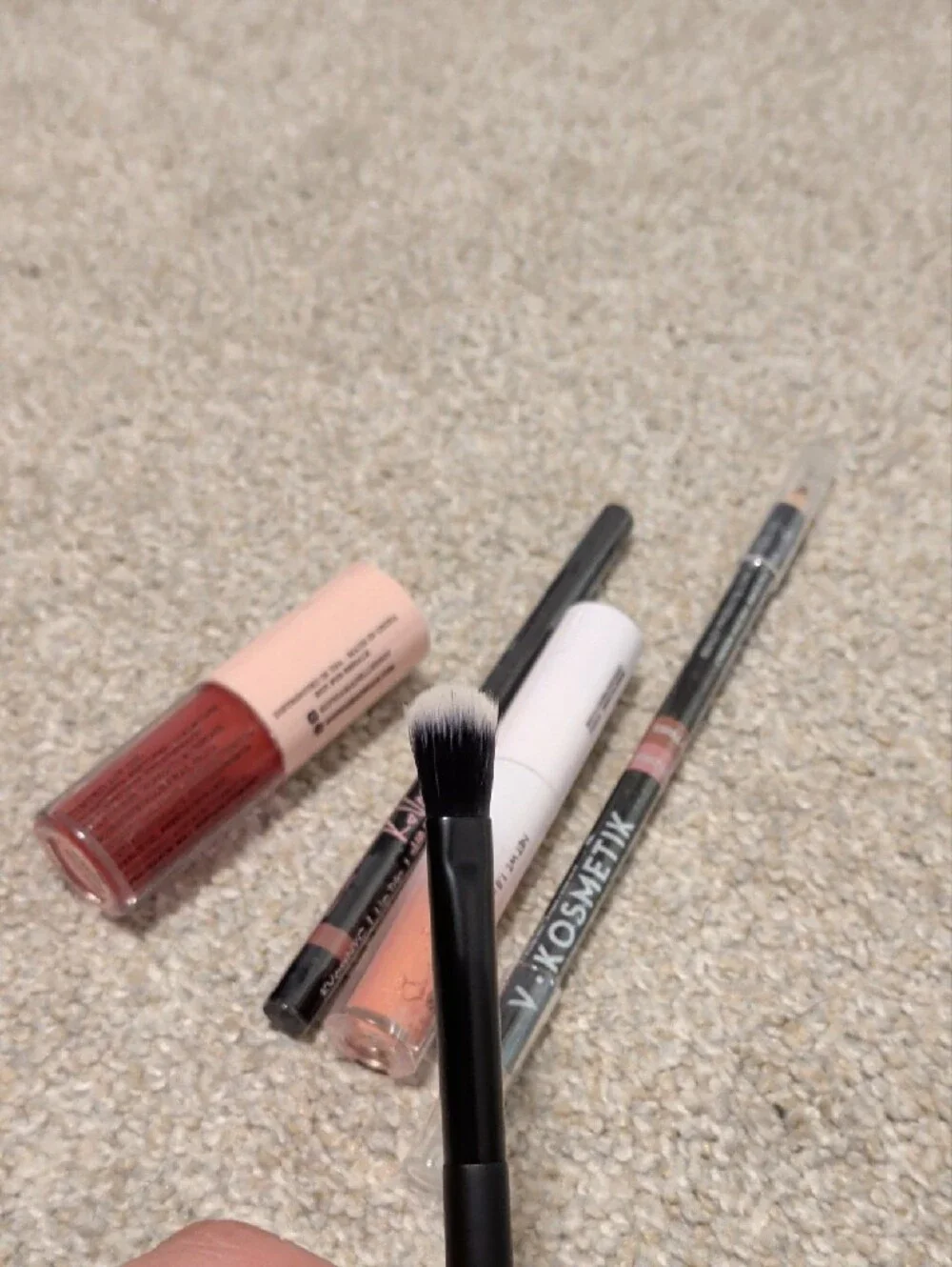 Lot 1 Of Makeup
